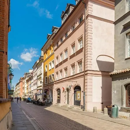 Cozy Old Town Apartament *